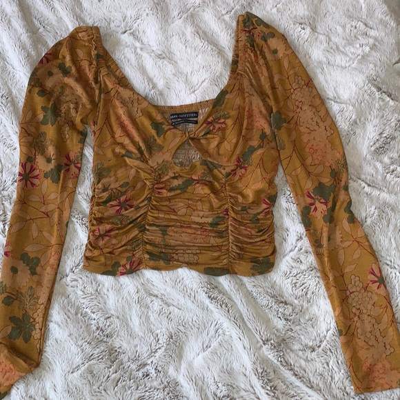 Urban Outfitters Tops - UP Juliana Crepe Cutout Cropped Top